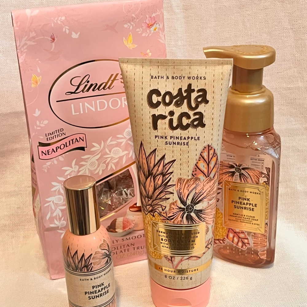 Bath & Body Works Costa Rica Pink Pineapple Sunrise Home to Relax Bundle